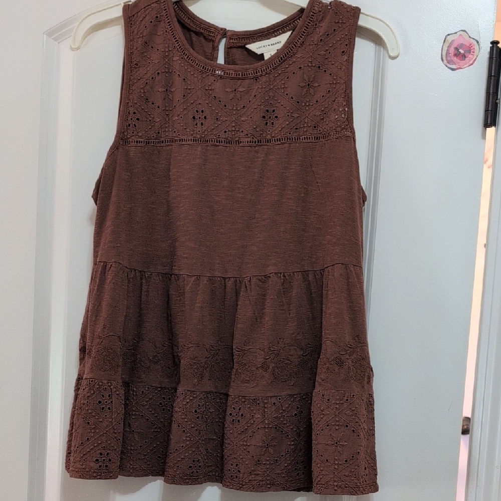 Brown Sleeveless Lace Tank Top